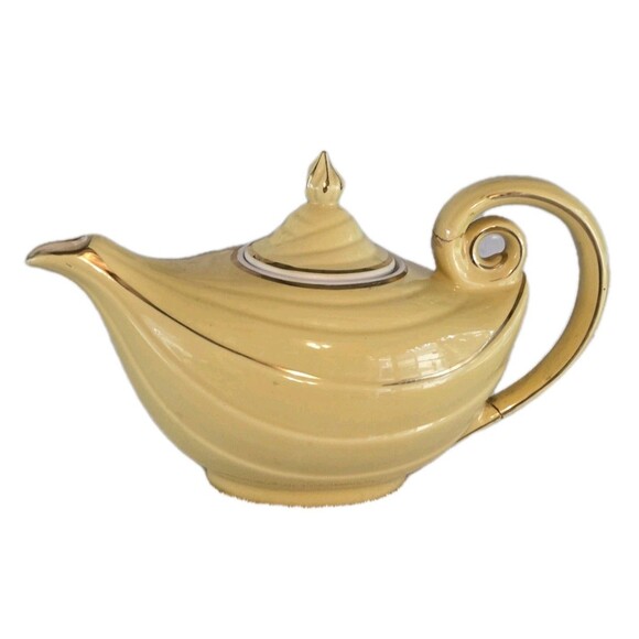 1940s Vintage Hall Genie Style China Yellow Teapot Some Cracks - Picture 1 of 10